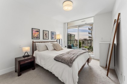 Photo 15 at 403 - 2780 Valley Centre Avenue, Lynn Valley, North Vancouver