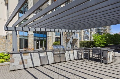 Photo 21 at 403 - 2780 Valley Centre Avenue, Lynn Valley, North Vancouver