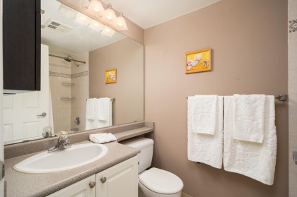 Photo 12 at 207 - 223 Mountain Highway, Lynnmour, North Vancouver