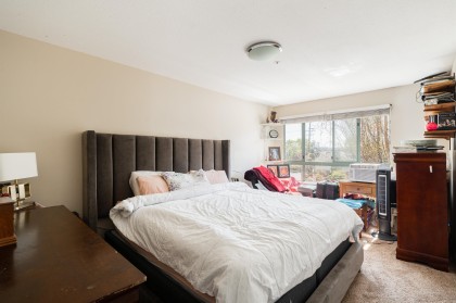 Photo 10 at 207 - 223 Mountain Highway, Lynnmour, North Vancouver