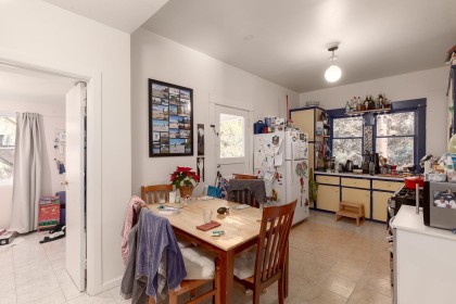 Photo 4 at 2483 W 6th Avenue, Kitsilano, Vancouver West