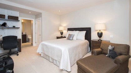 Photo 14 at 2551 Highgrove Mews, Whitby Estates, West Vancouver