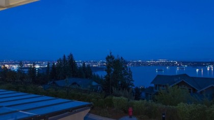 Photo 4 at 2551 Highgrove Mews, Whitby Estates, West Vancouver