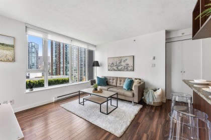 Photo 6 at 1002 - 1010 Richards Street, Yaletown, Vancouver West