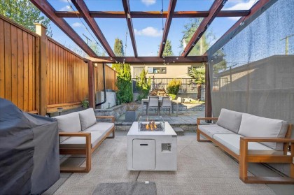 Photo 23 at 2 - 252 E 19th Street, Central Lonsdale, North Vancouver