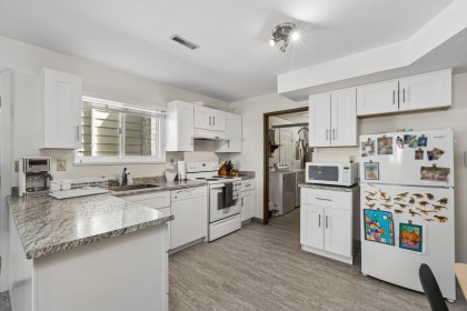 Photo 24 at 1678 Dempsey Road, Lynn Valley, North Vancouver