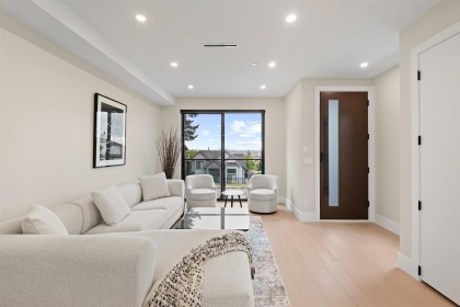 Photo 10 at 502 E 5th Street, Lower Lonsdale, North Vancouver