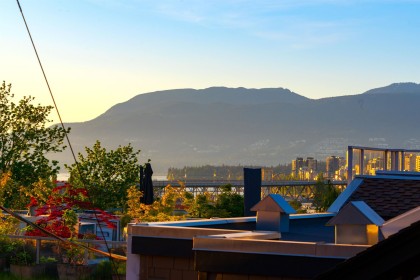 Photo 11 at 1167 W 8th Avenue, Fairview VW, Vancouver West