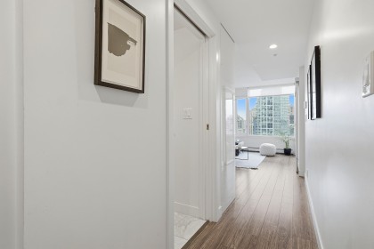 Photo 16 at 1906 - 1283 Howe Street, Downtown VW, Vancouver West