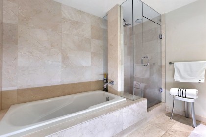 Photo 16 at 305 - 8 Smithe Mews, Yaletown, Vancouver West
