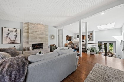 Photo 6 at 1098 Linnae Avenue, Canyon Heights NV, North Vancouver