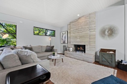 Photo 5 at 1098 Linnae Avenue, Canyon Heights NV, North Vancouver