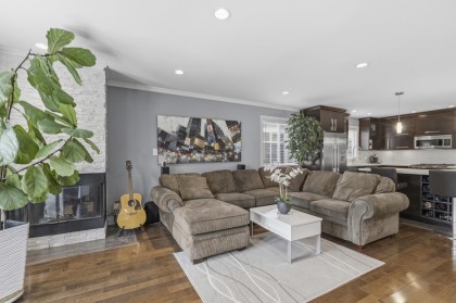 Photo 7 at 31 W 15th Avenue, Mount Pleasant VW, Vancouver West