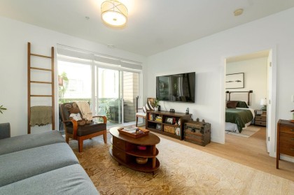 Photo 7 at 312 - 3205 Mountain Highway, Lynn Valley, North Vancouver