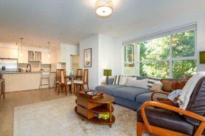 Photo 4 at 312 - 3205 Mountain Highway, Lynn Valley, North Vancouver