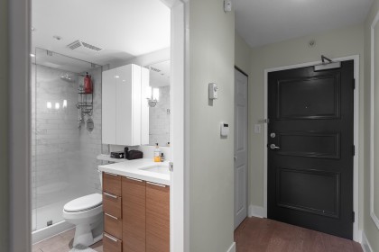 Photo 12 at 308 - 1008 Cambie Street, Yaletown, Vancouver West