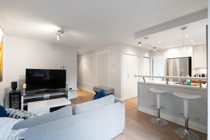 Photo 3 at 308 - 1008 Cambie Street, Yaletown, Vancouver West