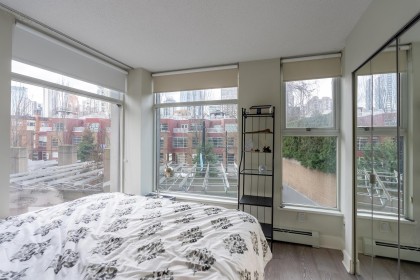 Photo 9 at 308 - 1008 Cambie Street, Yaletown, Vancouver West