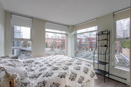 Photo 10 at 308 - 1008 Cambie Street, Yaletown, Vancouver West