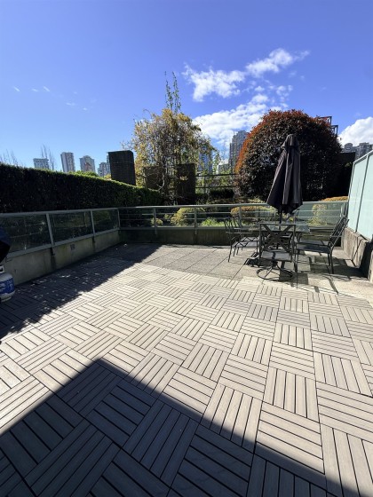 Photo 18 at 308 - 1008 Cambie Street, Yaletown, Vancouver West