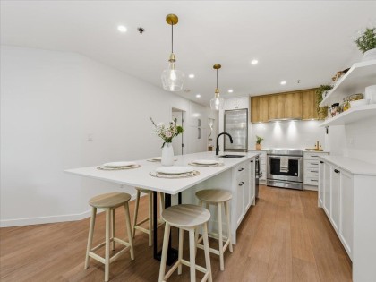 Photo 6 at 207 - 1925 W 2nd Avenue, Kitsilano, Vancouver West