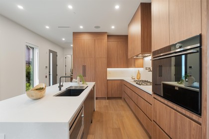 Photo 5 at 948 W 57th Avenue, South Cambie, Vancouver West