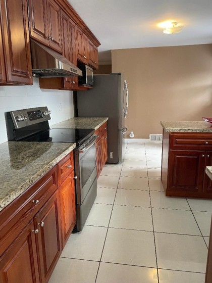 Photo 12 at 4497 Canterbury Crescent, Forest Hills NV, North Vancouver
