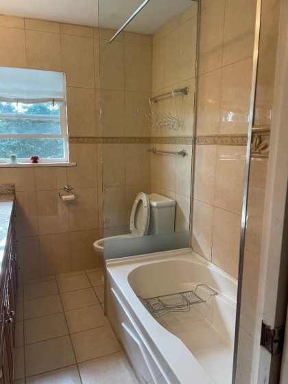Photo 5 at 4497 Canterbury Crescent, Forest Hills NV, North Vancouver