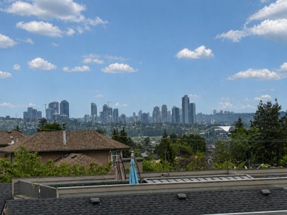 Photo 3 at 7 - 232 E 6th Street, Lower Lonsdale, North Vancouver