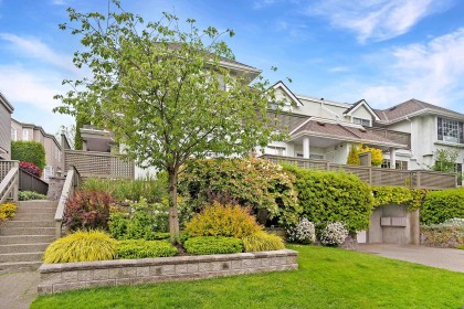 Photo 4 at 7 - 232 E 6th Street, Lower Lonsdale, North Vancouver