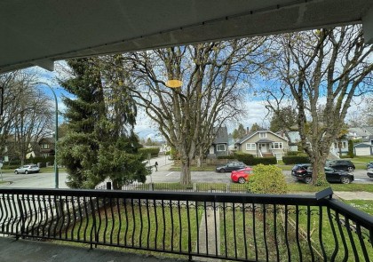 Photo 3 at 2790 W 12th Avenue, Kitsilano, Vancouver West