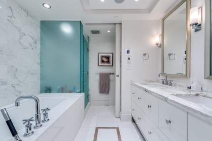 Photo 17 at 3204 - 667 Howe Street, Downtown VW, Vancouver West