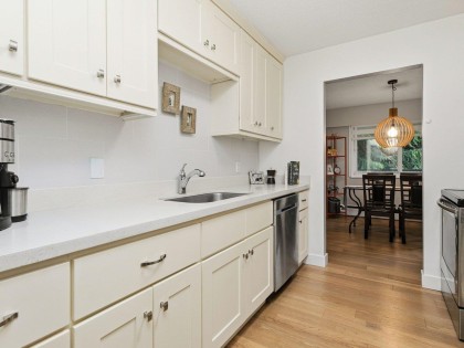 Photo 11 at 89 - 1052 Premier Street, Lynnmour, North Vancouver