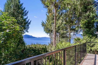 Photo 17 at 430 Bayview Road, Lions Bay, West Vancouver