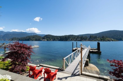 Photo 4 at 4793 Strathcona Road, Deep Cove, North Vancouver