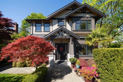Photo 2 at 4103 W 11th Avenue, Point Grey, Vancouver West