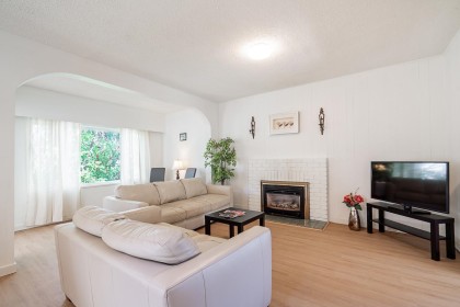 Photo 7 at 2720 W 24th Avenue, Arbutus, Vancouver West