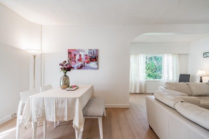 Photo 11 at 2720 W 24th Avenue, Arbutus, Vancouver West