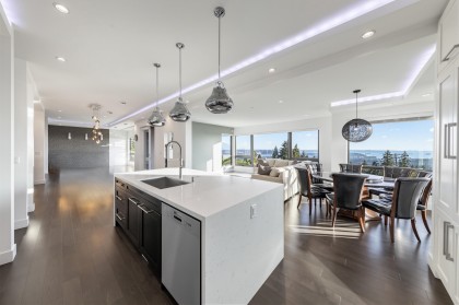 Photo 9 at 383 Newdale Court, Upper Delbrook, North Vancouver