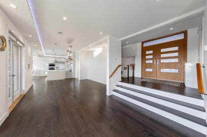 Photo 15 at 383 Newdale Court, Upper Delbrook, North Vancouver