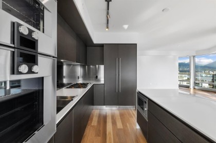 Photo 12 at 4106 - 1151 W Georgia Street, Coal Harbour, Vancouver West
