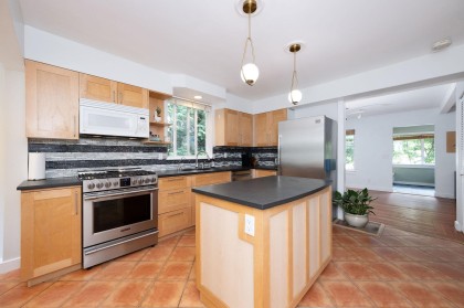 Photo 12 at 1075 Gladwin Drive, Capilano NV, North Vancouver
