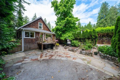 Photo 3 at 1075 Gladwin Drive, Capilano NV, North Vancouver