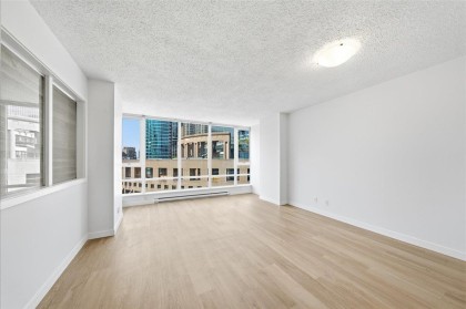 Photo 3 at 1605 - 788 Hamilton Street, Downtown VW, Vancouver West