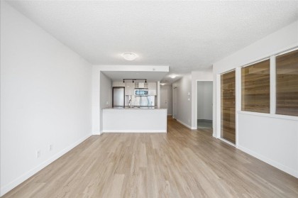 Photo 5 at 1605 - 788 Hamilton Street, Downtown VW, Vancouver West