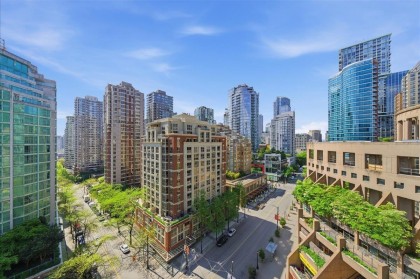 Photo 15 at 1605 - 788 Hamilton Street, Downtown VW, Vancouver West