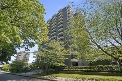 Photo 2 at 901 - 2370 W 2nd Avenue, Kitsilano, Vancouver West