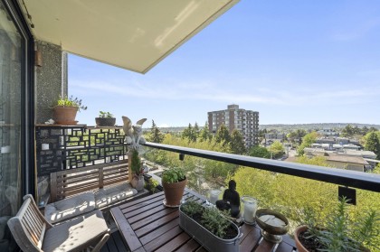 Photo 9 at 901 - 2370 W 2nd Avenue, Kitsilano, Vancouver West