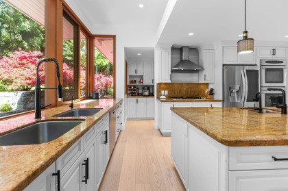 Photo 15 at 537 Eastcot Road, British Properties, West Vancouver
