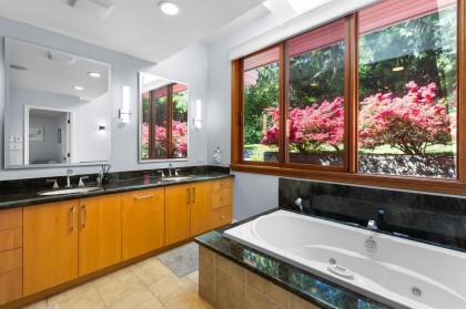 Photo 25 at 537 Eastcot Road, British Properties, West Vancouver